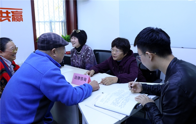 初心故事|活跃在社区小巷的法律志愿者